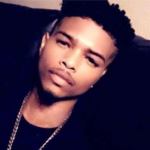 Meet your Posher, Ali